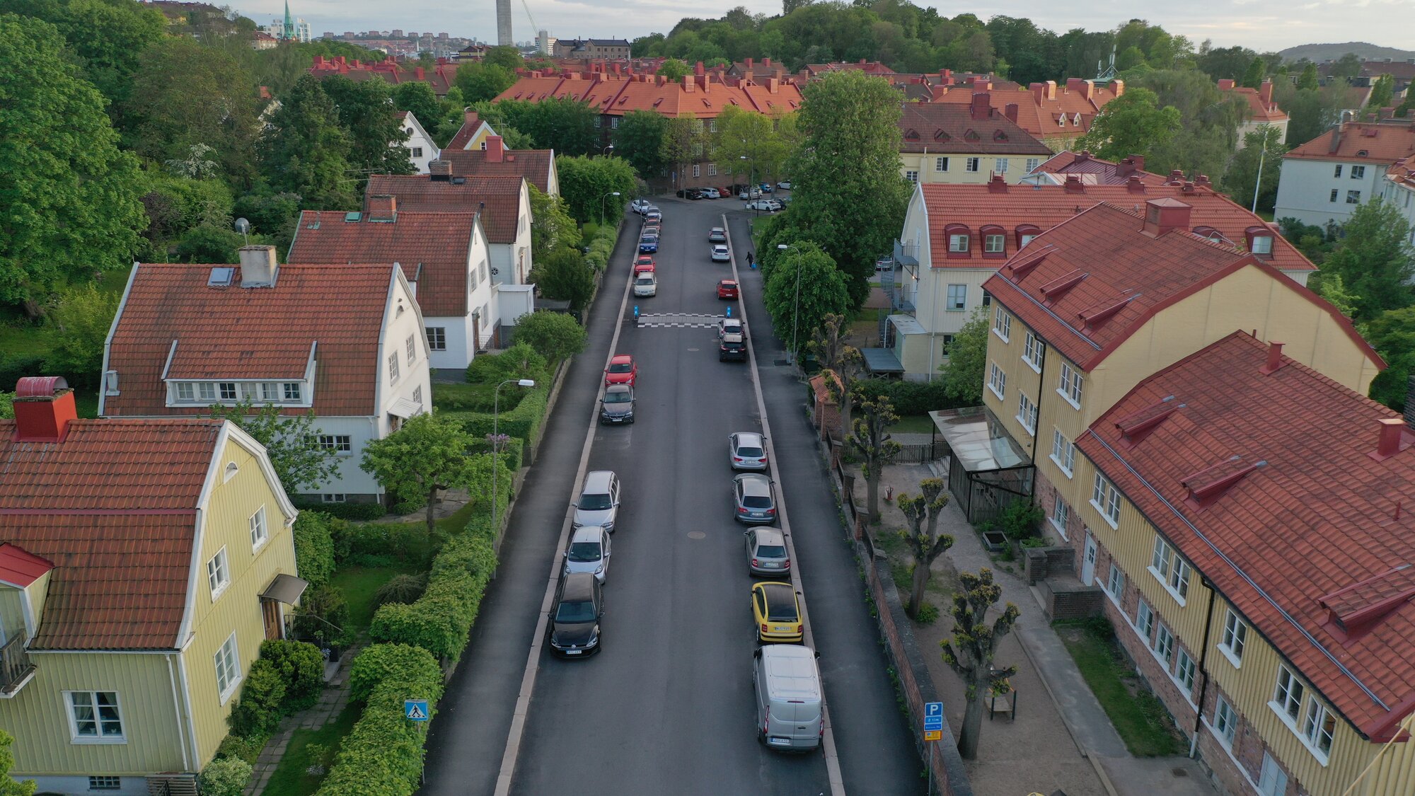Stockholmsgatan i kvällsljus
